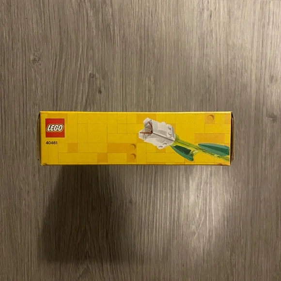 Lego Creator Tulips Set 40461 - Picture 6 of 7